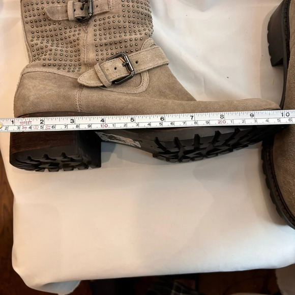 COACH Sz 8B Gates Moto Style Suede Ankle Boots Studded Chunky Sole Rounded Toe - Picture 7 of 16